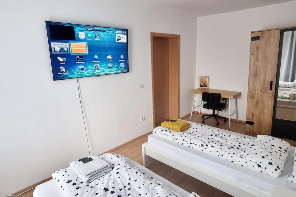 Schoene, Gemuetliche Wohnung, Voll Ausgestattet Wuppertal Esterno foto