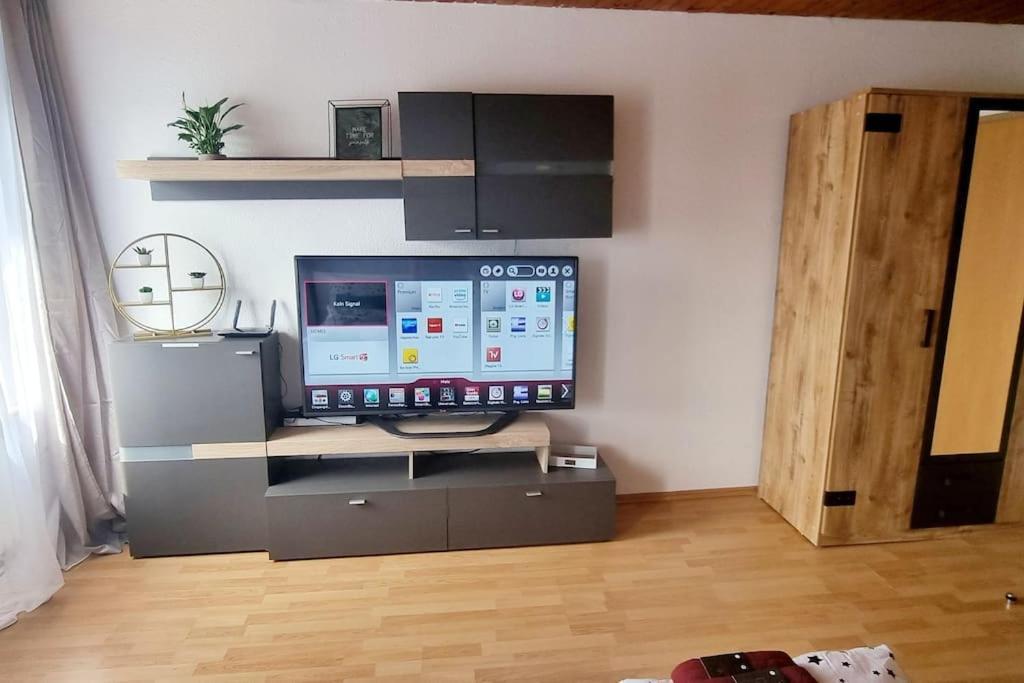 Schoene, Gemuetliche Wohnung, Voll Ausgestattet Wuppertal Esterno foto
